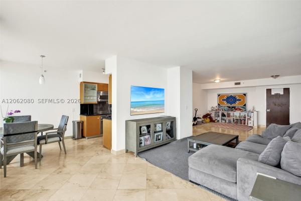 Akoya, 6365 Collins Ave #3002, Miami Beach, Florida 33141, image 3