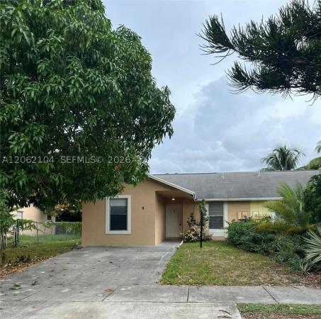 Lemar Gardens, 9 NE 44th St, Deerfield Beach, Florida 33064, image 2