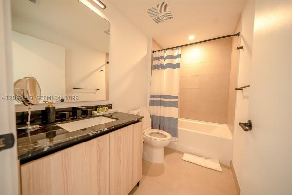 225 N Miami Ave #2912, Miami, Florida 33128, image 1