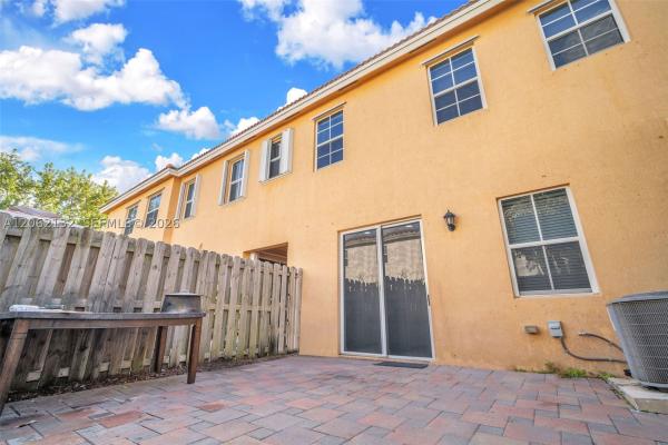 Palm Breeze, 1429 SE 26th Ave, Homestead, Florida 33035, image 2