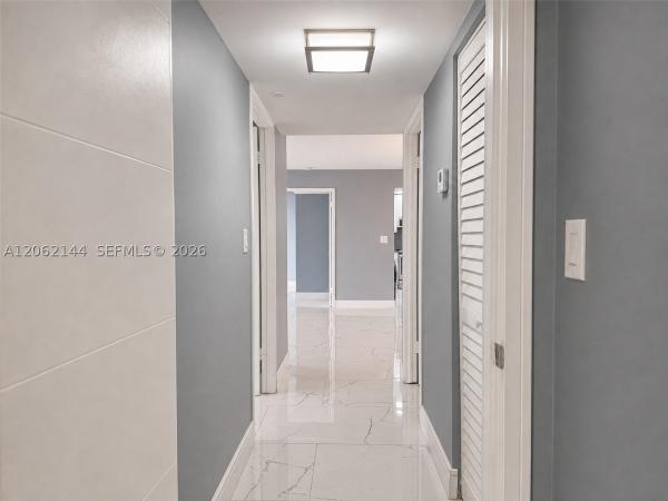 Winston Towers 700, 290 174th St #1005, Sunny Isles Beach, Florida 33160, image 1