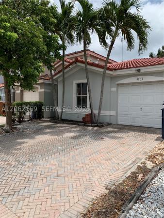 4805 SW 163rd Pl, Unincorporated Dade County, Florida 33185, image 1