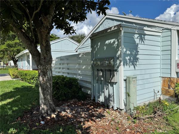 14700 SW 139th Ave #4-40, Unincorporated Dade County, Florida 33186, image 1