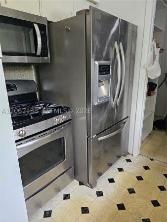 Hialeah Residential, 648 E 28th St, Hialeah, Florida 33013, image 1