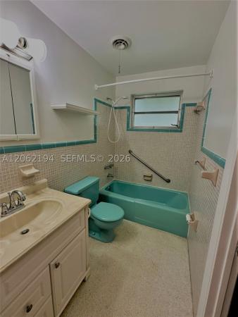 Dania Tropical Estates, 810 NW 8th Ave, Dania Beach, Florida 33004, image 1
