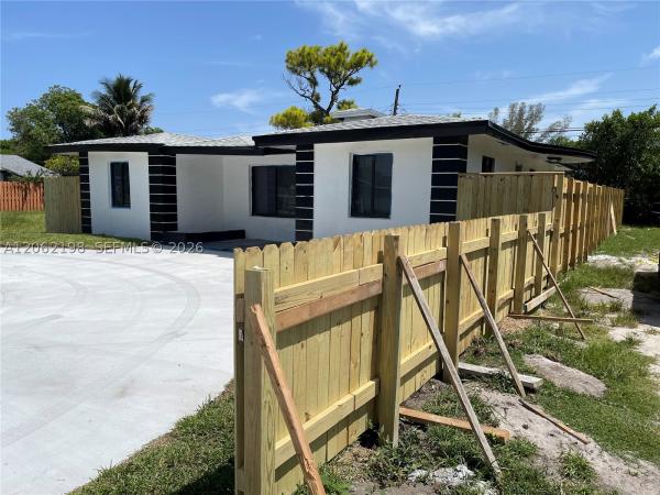 Collier City, 2514 NW 4th St, Pompano Beach, Florida 33069, image 3