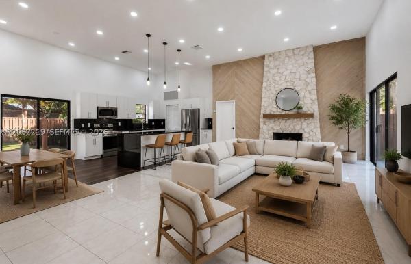 Harbourwood Villas, 601 Leslie Dr, Hallandale Beach, Florida 33009, image 3