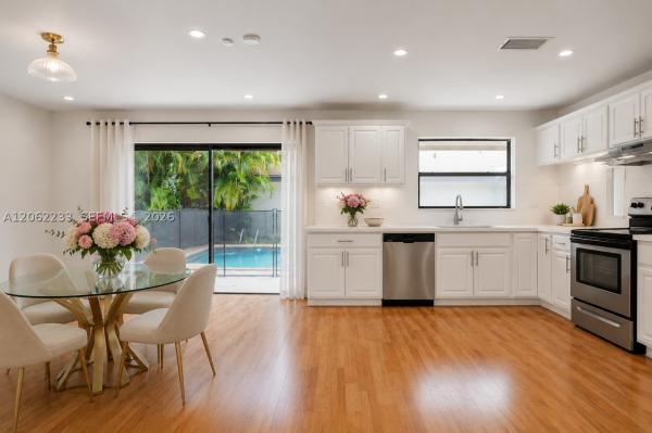The Woods Of Emerald Hills, 4102 N 51st Ave #1-1, Hollywood, Florida 33021, image 3