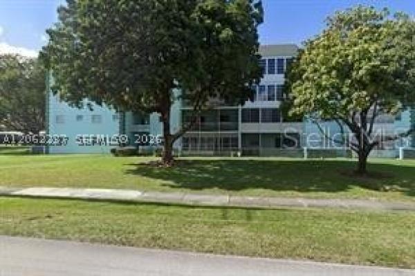 Emerald, 4141 NW 44th Ave #226, Lauderdale Lakes, Florida 33319, image 2