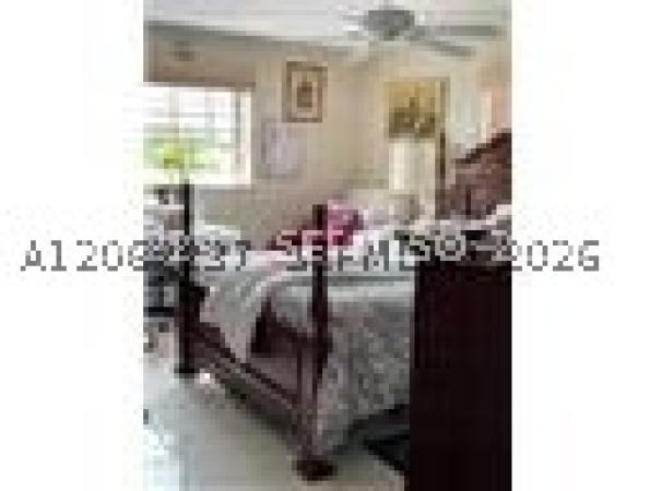 Emerald, 4141 NW 44th Ave #226, Lauderdale Lakes, Florida 33319, image 3