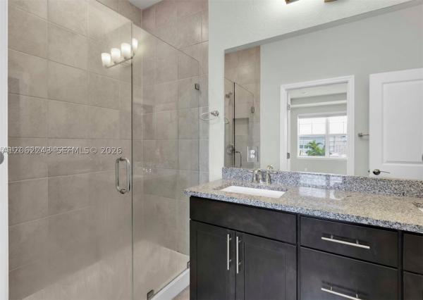 Parkview At Hillcrest, 1240 Eucalyptus Dr #2, Hollywood, Florida 33021, image 3