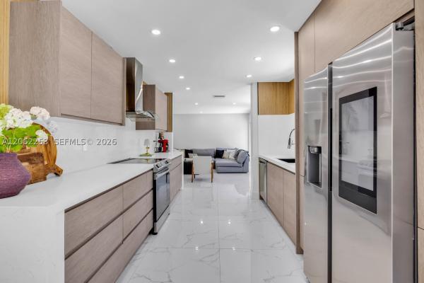 Lakeside Key, 9650 SW 9th Ct, Pembroke Pines, Florida 33025, image 1