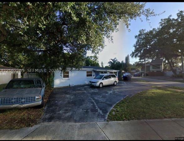 Playland Estates, 5801 Sheridan St, Hollywood, Florida 33021, image 2