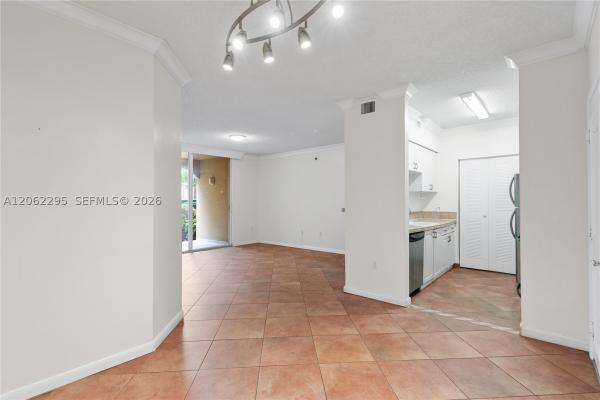 The Yacht Club At Aventura, 19701 E Country Club Dr #5105, Aventura, Florida 33180, image 1