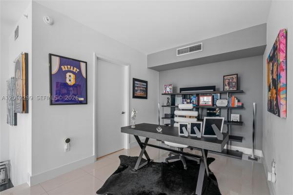 Mint At Riverfront, 92 SW 3rd St #708, Miami, Florida 33130, image 1