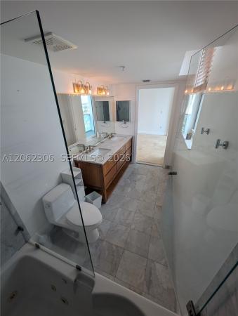 Brickell On The River North Tower, 31 SE 5th St #3002, Miami, Florida 33131, image 2