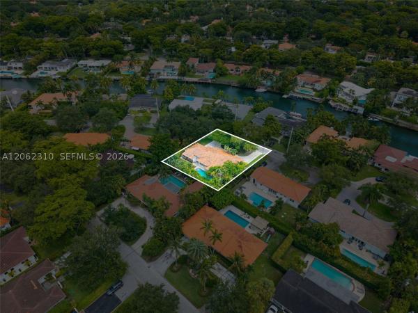 Riviera, 548 Vilabella Ave, Coral Gables, Florida 33146, image 3