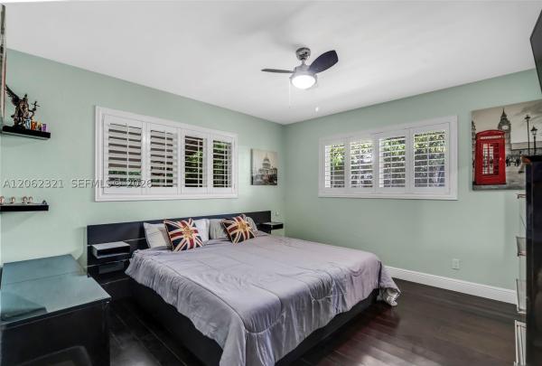 Edgewater Estates, 2115 NE 15th Ave, Wilton Manors, Florida 33305, image 3
