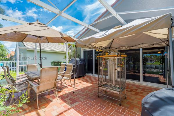 Brittany Bay At Silver Lakes, 2006 NW 182nd Ave, Pembroke Pines, Florida 33029, image 1