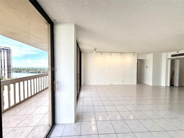 Turnberry Towers, 19355 Turnberry Way #12C, Aventura, Florida 33180, image 2
