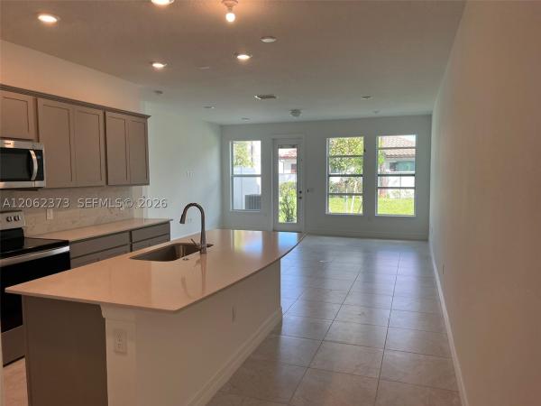 Ranchette Square, 6121 Rancho Ln, Greenacres, Florida 33415, image 3