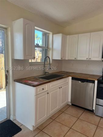12338 SW 144th Ter, Unincorporated Dade County, Florida 33186, image 3