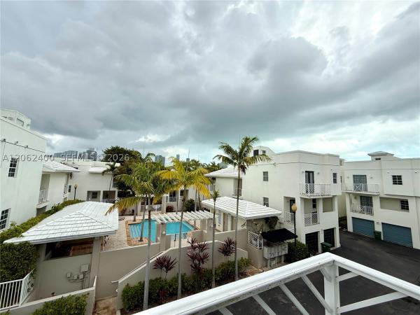 Roads End Village, 1033 SW 9th Ct #M-2, Miami, Florida 33130, image 2