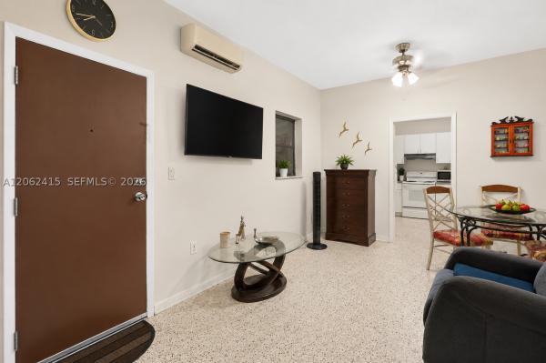 2815 NW 14th St, Miami, Florida 33125, image 2
