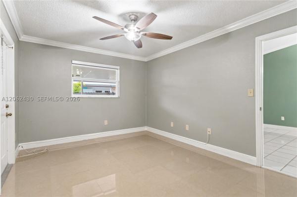 Alameda By The Lake, 5471 W 27th Ct, Hialeah, Florida 33016, image 2