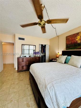 Tower At Biscayne Cove, 18181 NE 31st Ct #PH-03, Aventura, Florida 33160, image 2