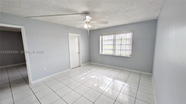 19051 NE 2nd Ave #1507, Unincorporated Dade County, Florida 33179, image 2