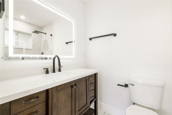 Flamingo Manors, 2111 N 14th Ct, Hollywood, Florida 33020, image 3