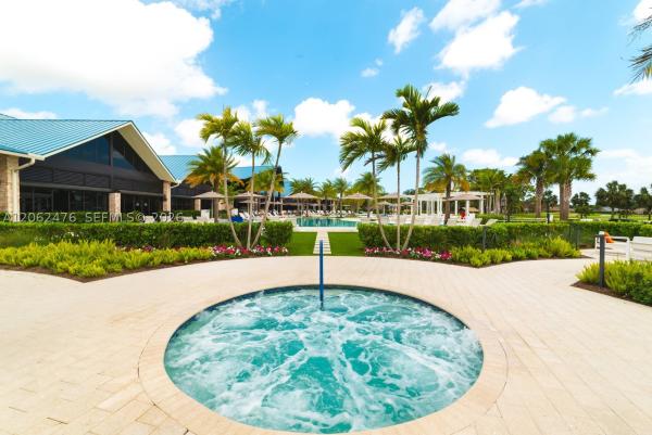 Eastpointe Country Club, 6879 Palm Grove Ct, Palm Beach Gardens, Florida 33418, image 2