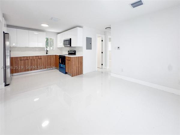 Sunrise Heights, 3311 NW 9th St, Lauderhill, Florida 33311, image 2