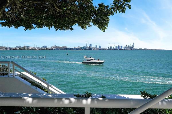 Two Tequesta Point, 808 Brickell Key Dr #3007, Miami, Florida 33131, image 3