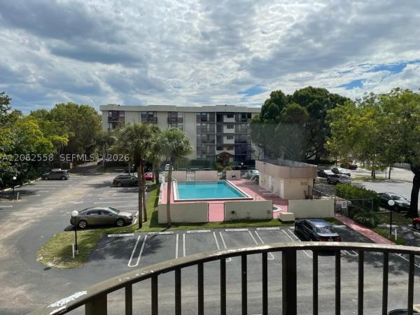 Coral Springs Tower Club 2, 2771 Riverside Dr #307-A, Coral Springs, Florida 33065, image 3