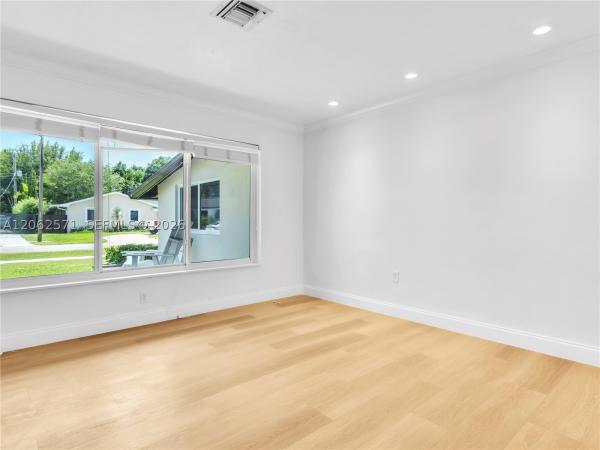10015 SW 85th Ter, Unincorporated Dade County, Florida 33173, image 1