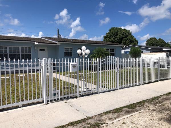 3061 NW 87th Ter, Unincorporated Dade County, Florida 33147, image 1