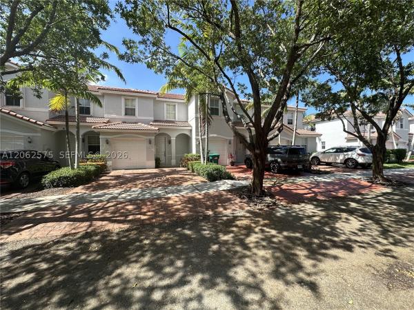 1015 NE 208th St, Unincorporated Dade County, Florida 33179, image 3