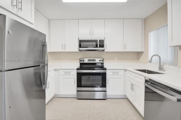 Oak Grove, 920 SW 28th St #1-2, Fort Lauderdale, Florida 33315, image 1