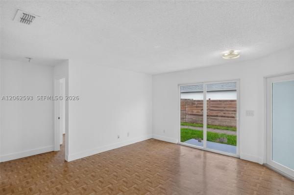 Villas Of Palm Bay, 941 SW 7th Pl, Florida City, Florida 33034, image 3