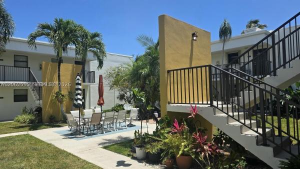 524 Osprey Dr #10B, Delray Beach, Florida 33444, image 2