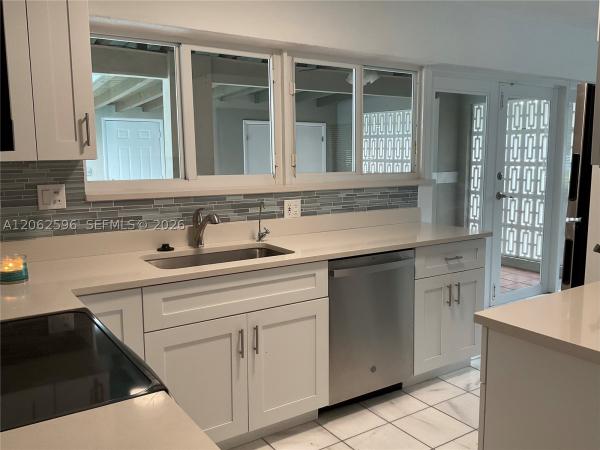 Cutler Ridge Pines, 8830 SW 200th St, Cutler Bay, Florida 33157, image 1
