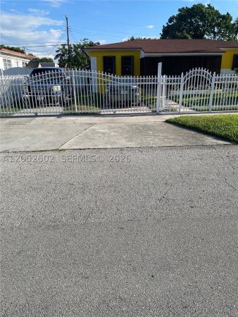 3265 NW 80th Ter, Unincorporated Dade County, Florida 33147, image 2