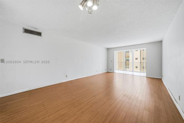 Meadowbrook Lakes, 206 SE 10th St #203, Dania Beach, Florida 33004, image 3