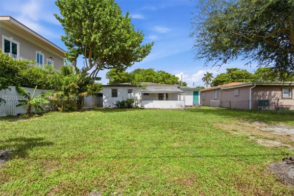 Hialeah Golf Course, 157 Lenape Dr, Miami Springs, Florida 33166, image 2