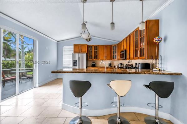 Dimensions North, 18451 NW 22nd St, Pembroke Pines, Florida 33029, image 3