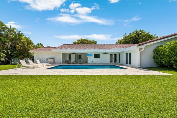 Tanglewood Estates, 14270 SW 74th Ct, Palmetto Bay, Florida 33158, image 2