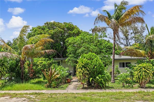 1155 NE 136th St, North Miami, Florida 33161, image 1