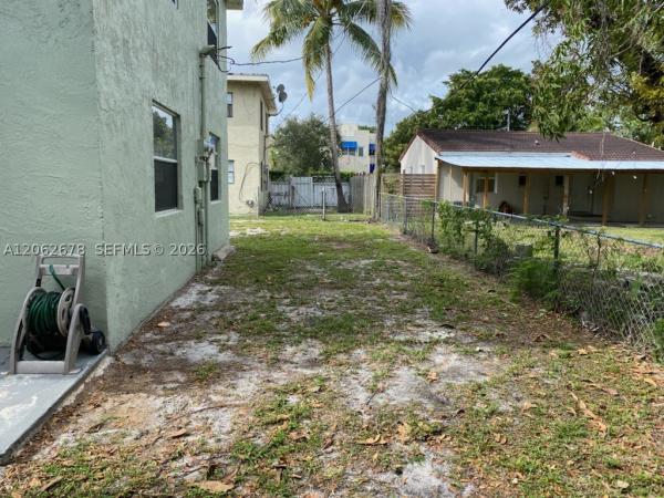 South Middle River, 35 NE 13th St #1-2, Fort Lauderdale, Florida 33304, image 3